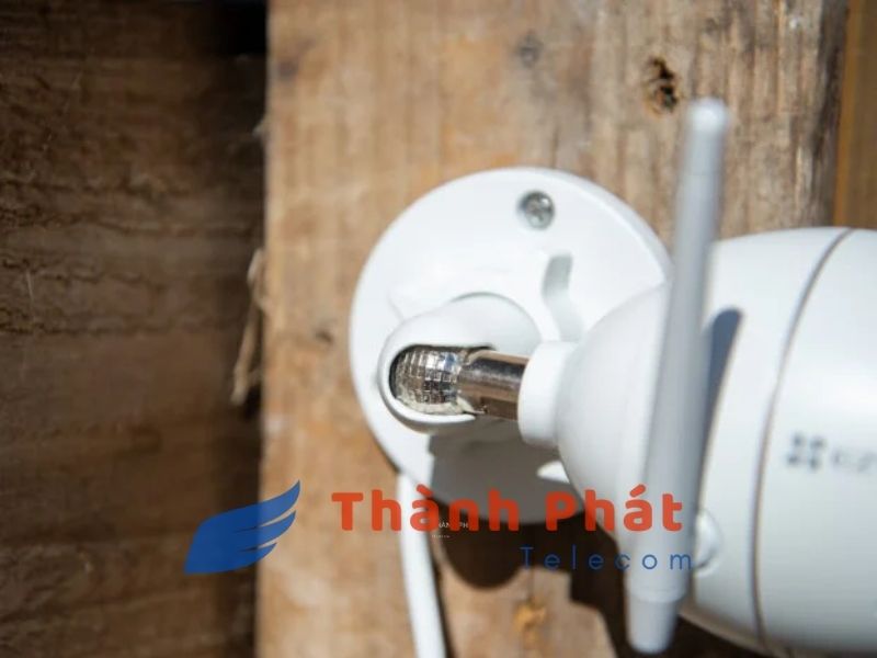 Lắp đặt Ezviz C3X dễ dàng Lắp đặt Ezviz C3X dễ dàng